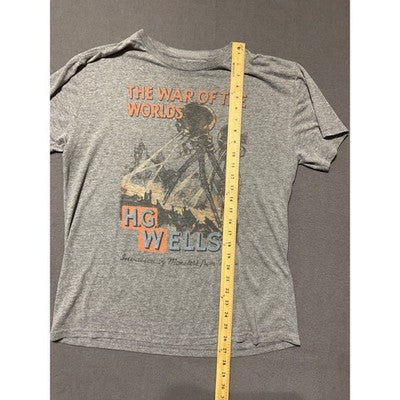 The War of the Worlds Unisex T-Shirt XL (Fits like a large)