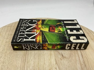 Lot 2 Stephen King Bag Of Bones Cell Adult Horror Paperback Novels Books Fiction