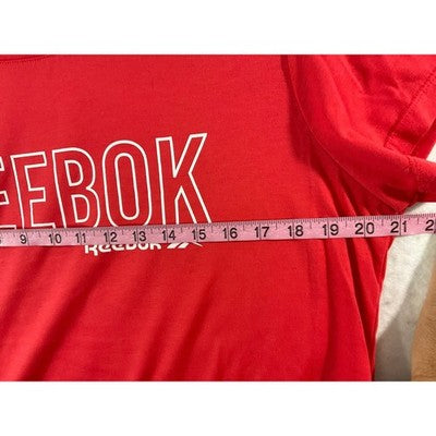 Reebok T-Shirt Women Large Red Graphic Spellout Logo Athletic Tee