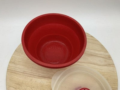 Pampered Chef Red Silicone Microwave Popcorn Popper Collapsible Vented Lid