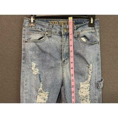 VIP Jeans Womens 3/4 Light Wash Distressed Ripped Cropped Denim Casual Pants