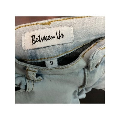 Between Us Juniors Size 9 Blue Acid Wash Denim Jean Shorts Retro High-Rise