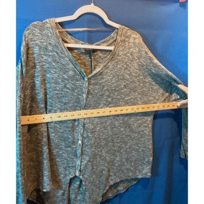 Signature Studio Women's Sweater XL - Grey/White, Front Tie, Button Closure