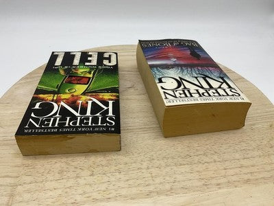 Lot 2 Stephen King Bag Of Bones Cell Adult Horror Paperback Novels Books Fiction