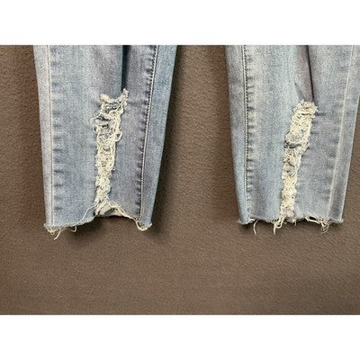 VIP Jeans Womens 3/4 Light Wash Distressed Ripped Cropped Denim Casual Pants