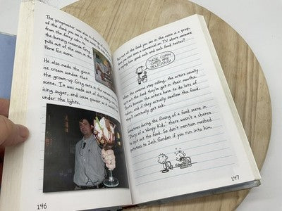 Jeff Kinney Diary Of A Wimpy Kid 3-Book Hardcover Set Blue Red White Cabin Fever