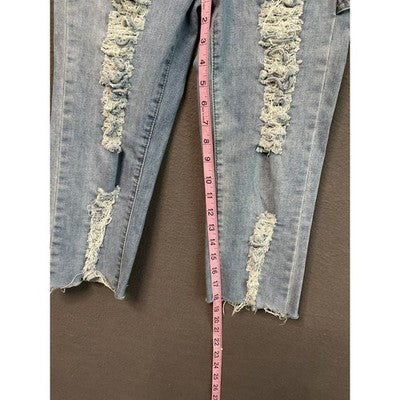 VIP Jeans Womens 3/4 Light Wash Distressed Ripped Cropped Denim Casual Pants