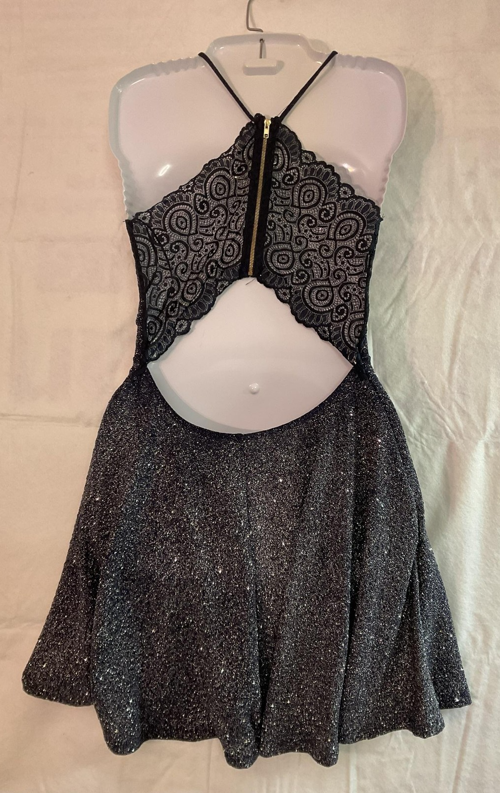 Windsor Dress Womens Medium Black Glitter Fit Flare V Neck Open Back Mini Party