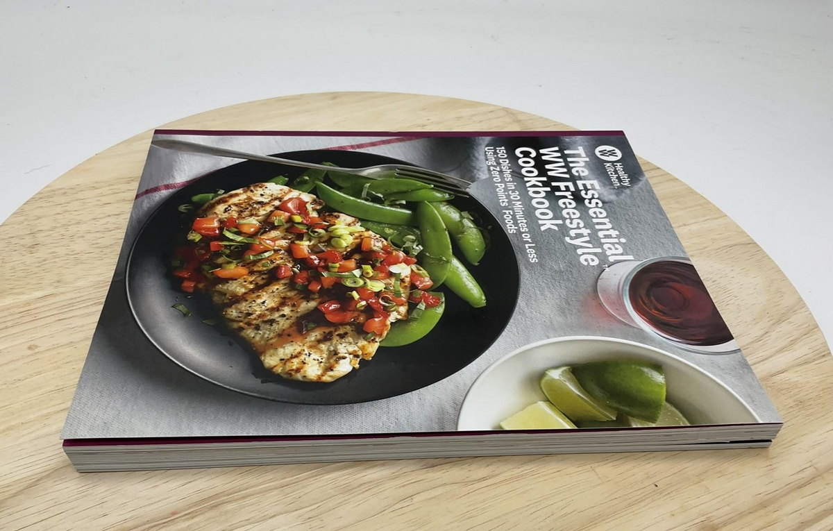 The Essential WW Freestyle Cookbook Weight Watchers 150 Recipes Zero Points