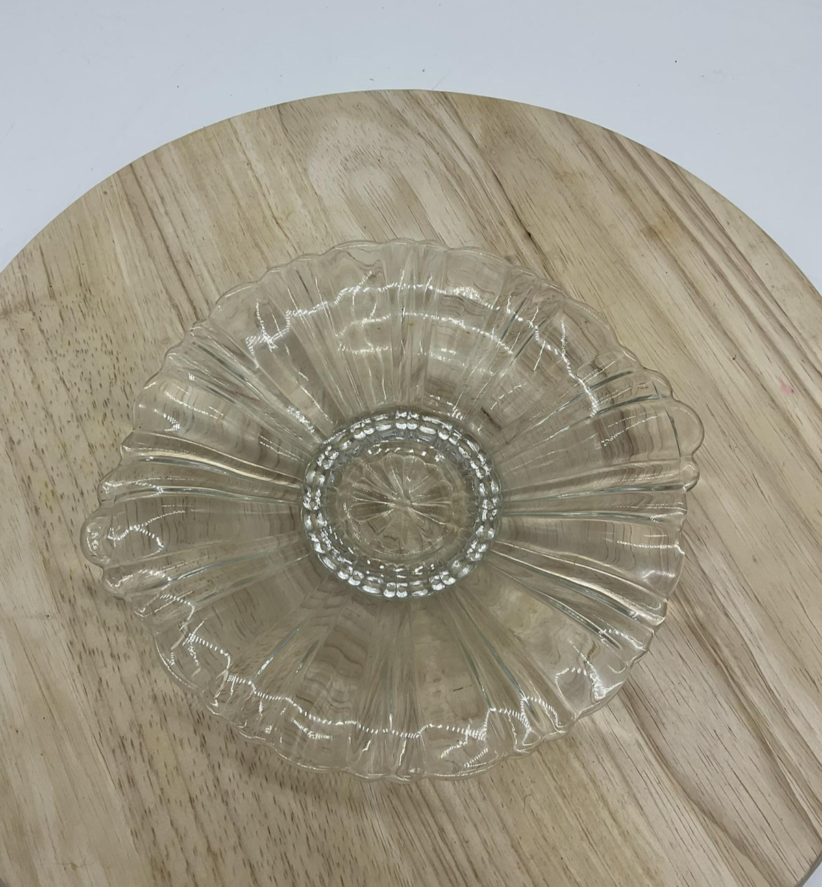 Clear Glass Flower Shaped Serving Bowl Decorative Fluted Edge Dish Centerpiece