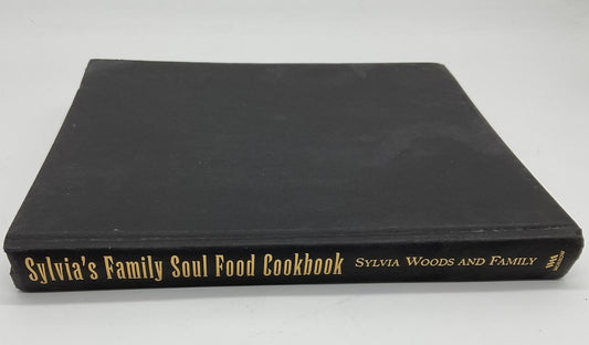 Sylvia's Family Soul Food Cookbook Sylvia Woods HC 1999 Southern Cooking Recipes