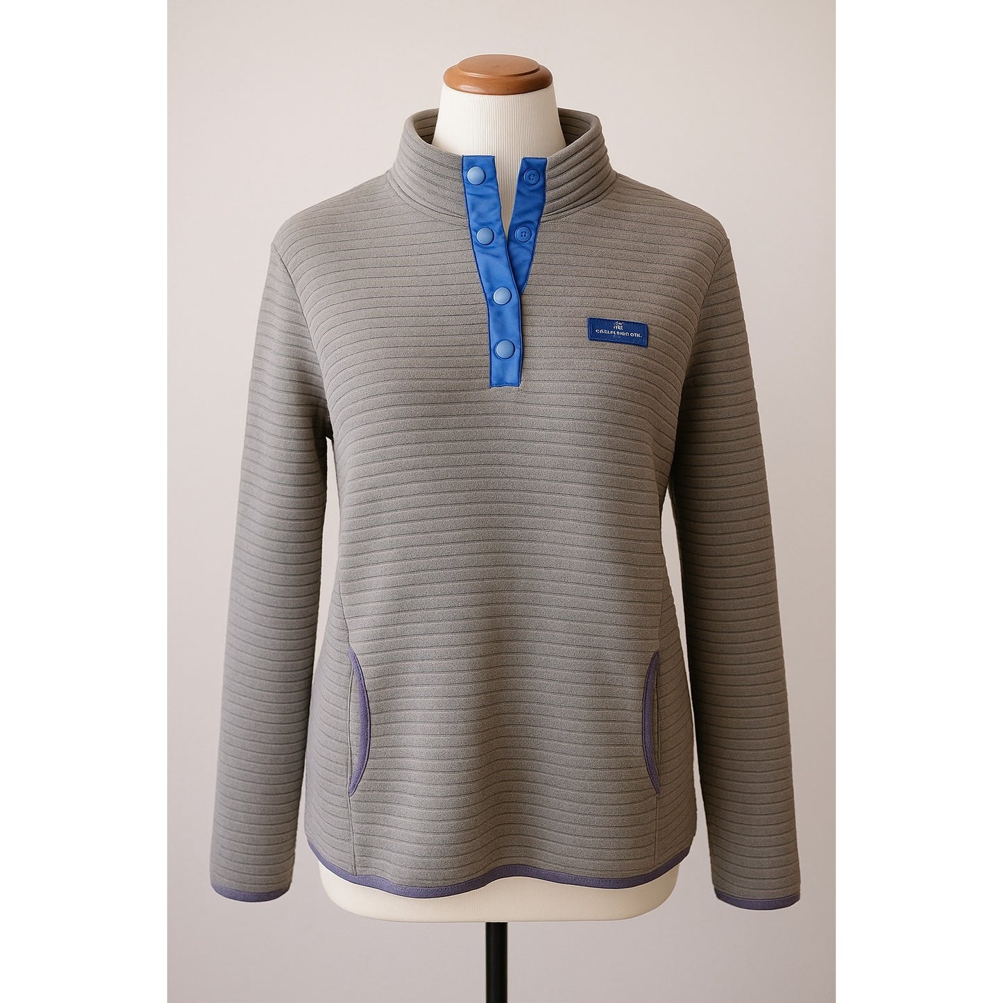 Simply Southern Quilted Collection Gray Quarter Button Sweater Women Size L Est