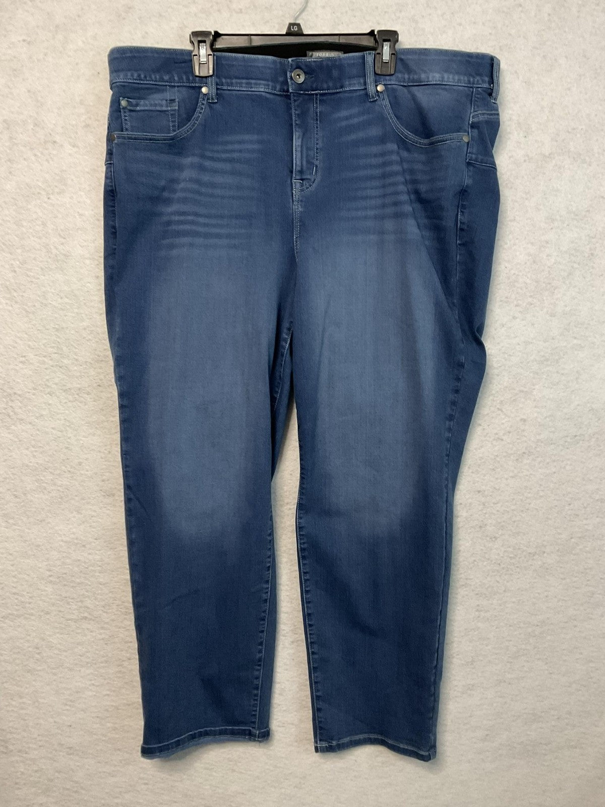 Torrid Jeans Womens 26R Blue Medium Wash Bombshell Straight Stretch Denim 2021