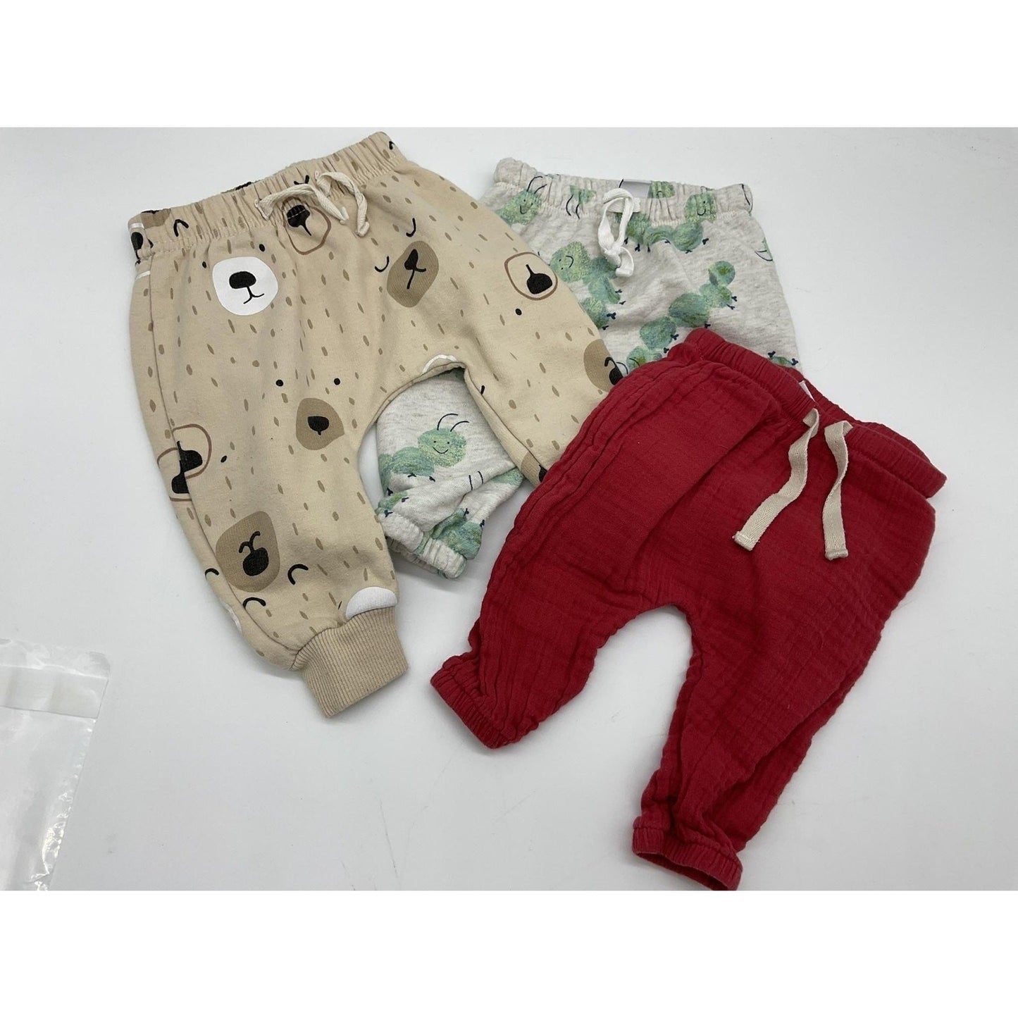 Old Navy Kit Pearl Pants Lot Baby Unisex 3-6 Months Crawler Joggers Bear Print