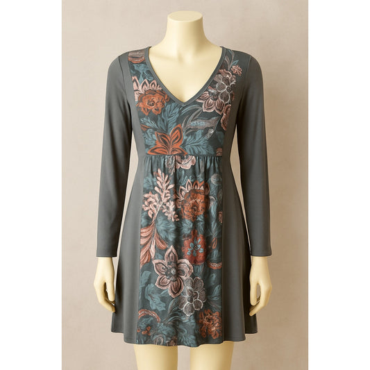 Emery Rose 2X Long Sleeve Dress, Grey Knee-Length Polyester/Viscose Wearable Art