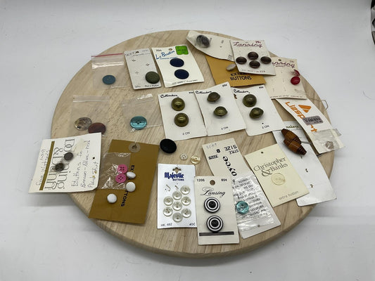 Vintage Sewing Buttons Lot On Cards Lansing Costumakers Multi-Color Plastic