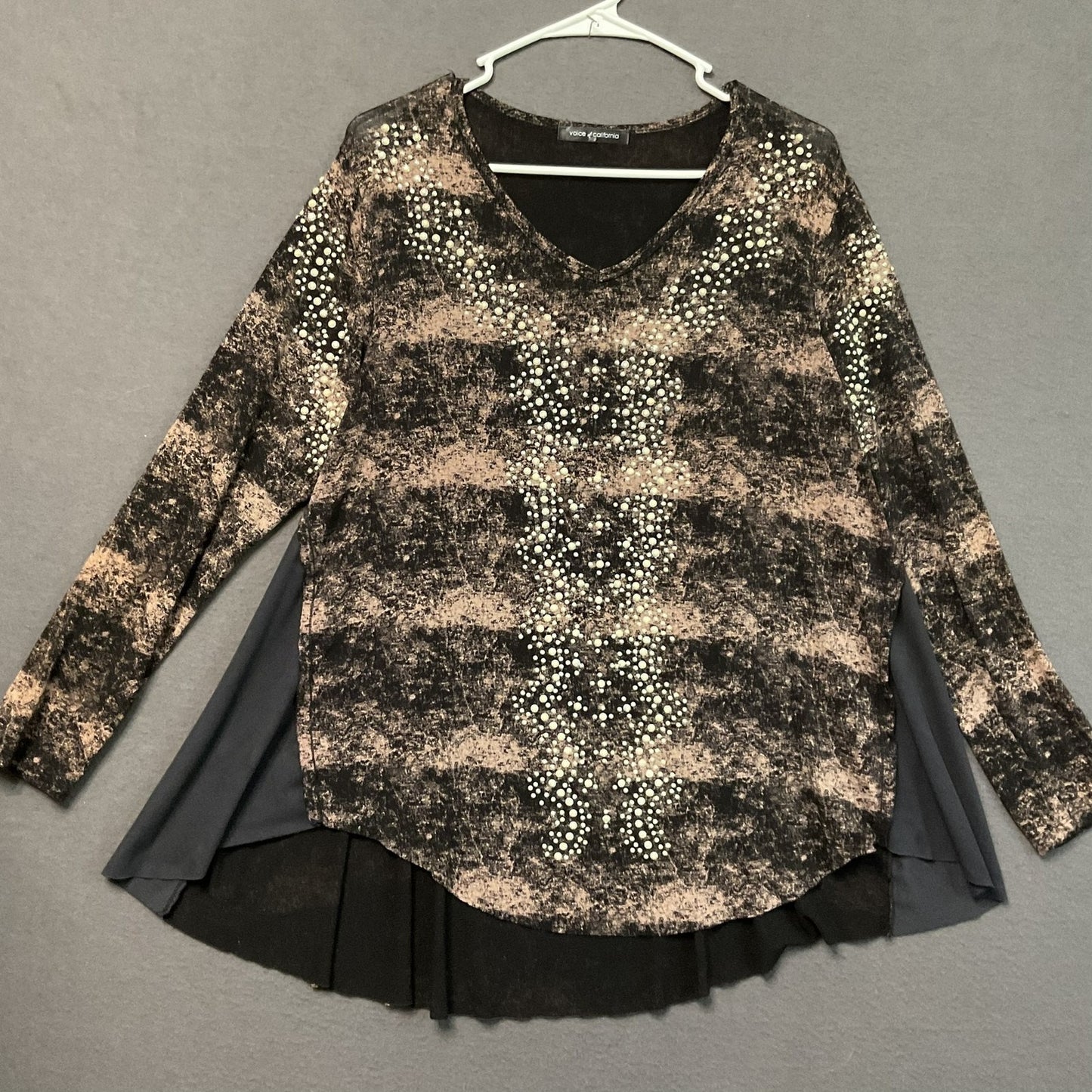 Voice of California Shirt Womens 1XL Embellished Layered Long Sleeve Top