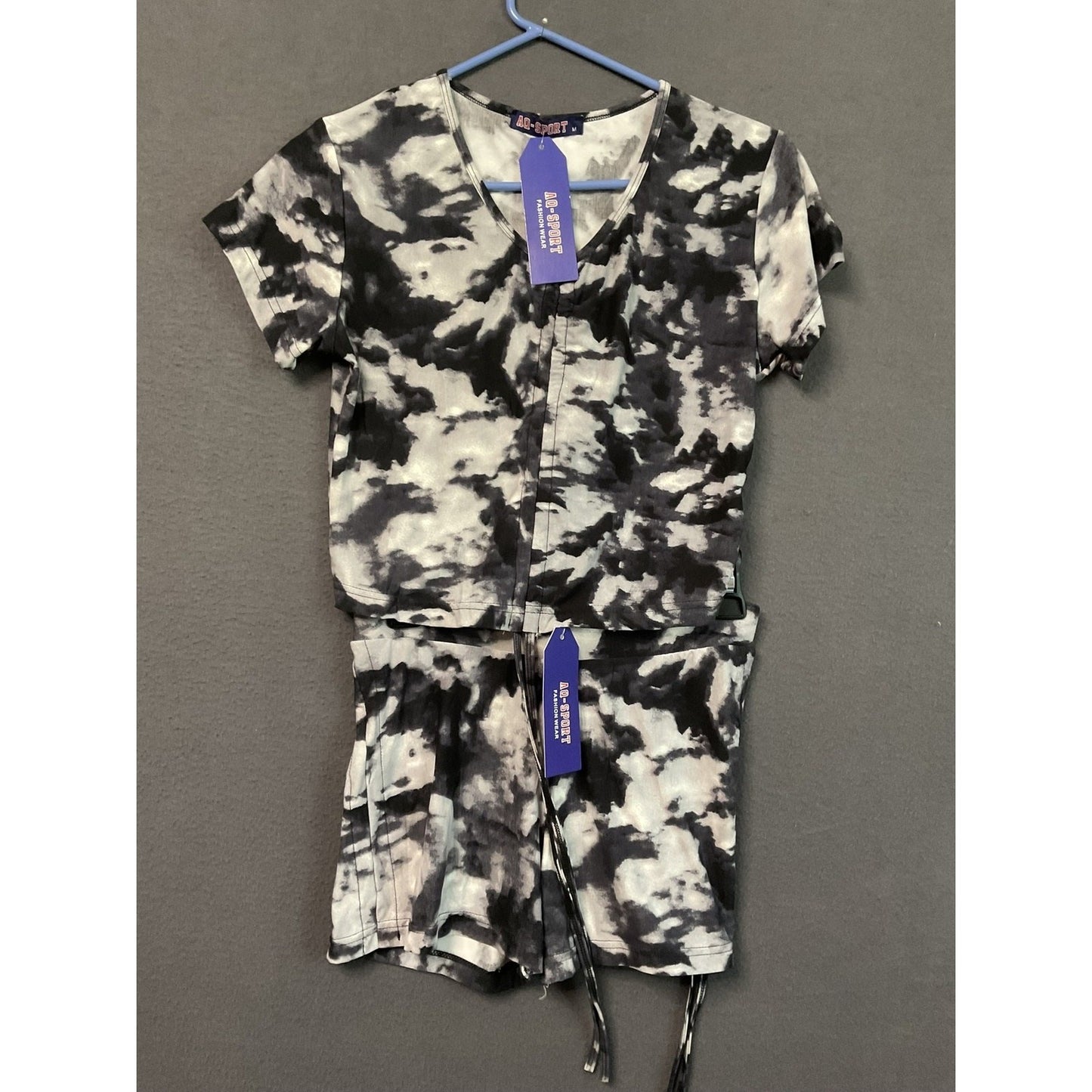 AQ Sport Shirt Shorts Set Womens Medium Black White Tie Dye Lounge Activewear