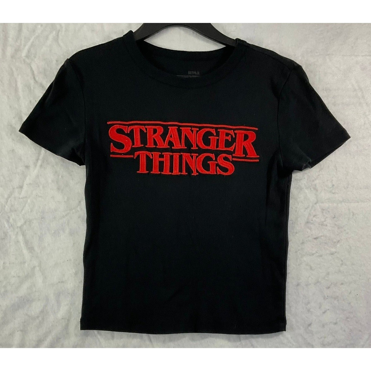 Netflix Stranger Things T-Shirt Youth Medium Black Red Logo Graphic Tee Netflix