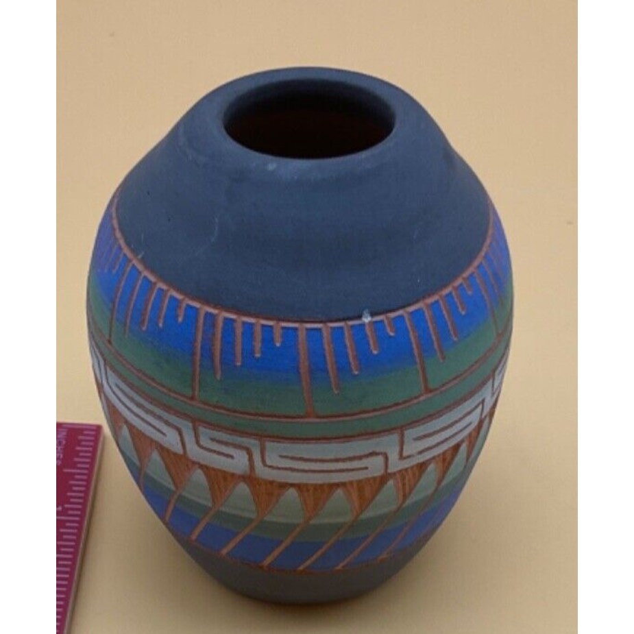 Indian Hand Etched Painted Clay Pottery Vase 3.25" Tall, Mid-Century
