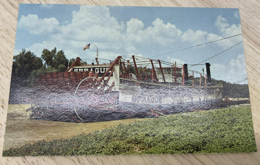 Vintage Showboat Sprague Vicksburg MS Deep South Color Postcard 5.5x3.5 In