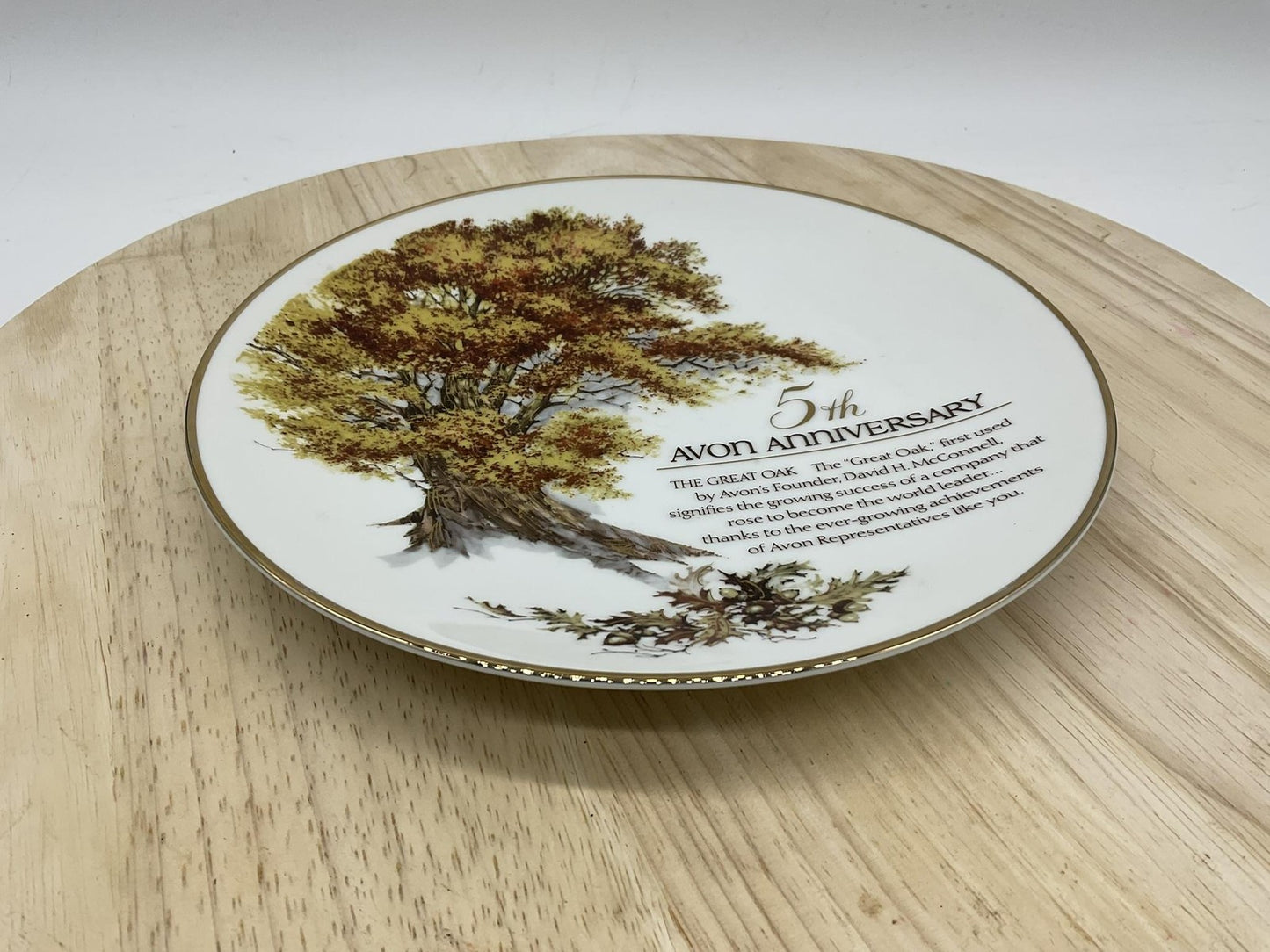Avon 5th Anniversary Oak Commemorative Award Porcelain Plate 1993 Japan 22K Gold