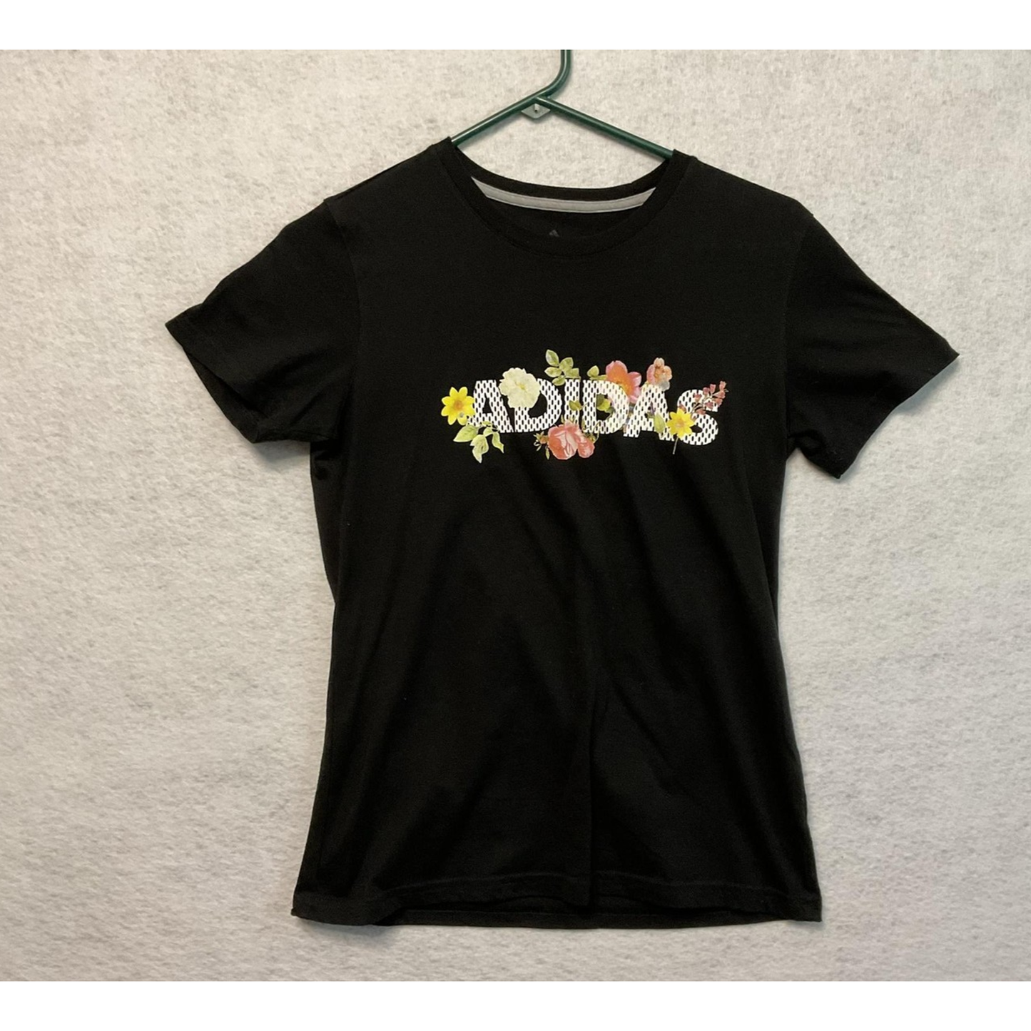 Adidas Shirt Womens Small Black Floral Logo Climalite Lightweight Athletic Tee