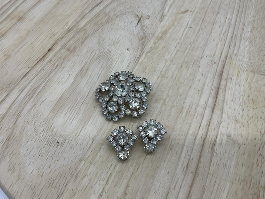 Vintage Rhinestone Brooch Clip On Earrings Set Silver Tone Cluster Bridal Womens