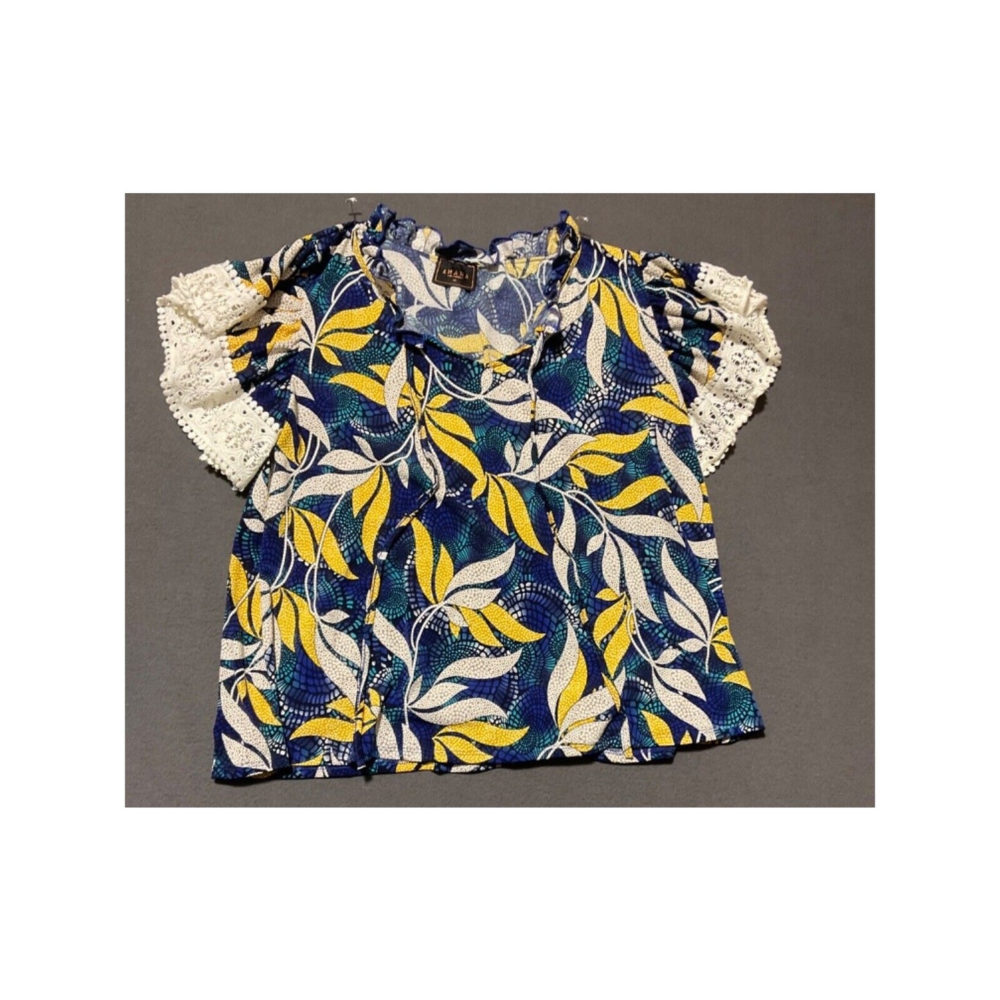 Amana 1X Floral Boho Blouse Crochet Sleeves Vibrant Print Women’s Top