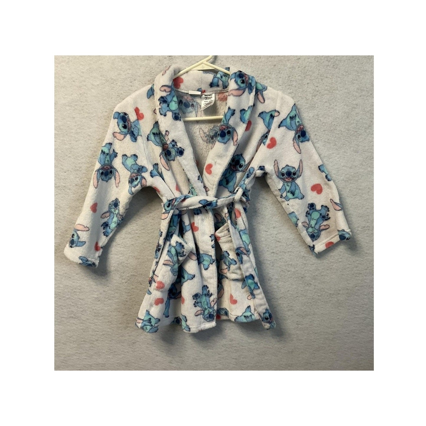 Disney Stitch Robe Girls 6/6X White Blue Plush Fleece Bathrobe Hearts Belted