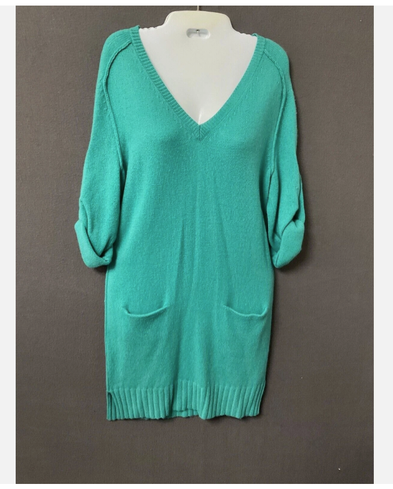 BCBGMAXAZRIA Sweater Dress Womens XS Green Knit V Neck 3/4 Roll Tab Pockets