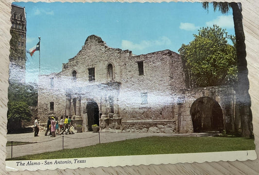 Vintage The Alamo San Antonio Texas Dexter Press Color Postcard 6x4 In
