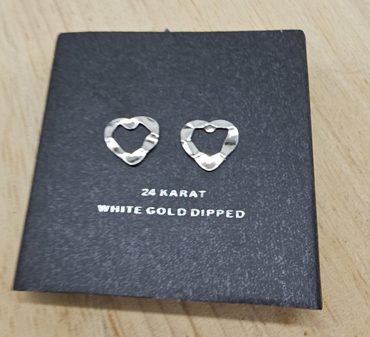 Secret Box New York Heart Stud Earrings Womens 24K White Gold Dipped Silver