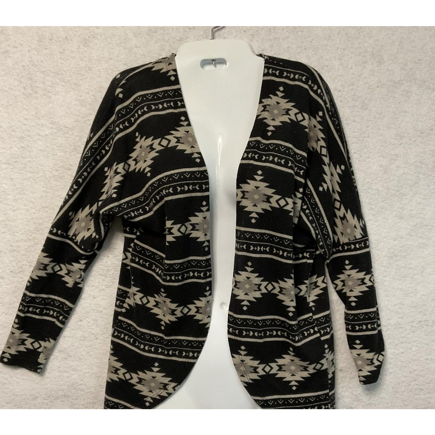 Southwestern Aztec Sweater Women Medium Black Beige Open Front Cardigan Knit USA