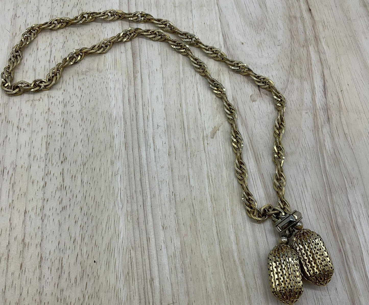 Gold Tone Necklace Rope Chain Double Oval Mesh Pendant Statement 30 In Women VTG